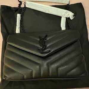 New black leather shoulder bag